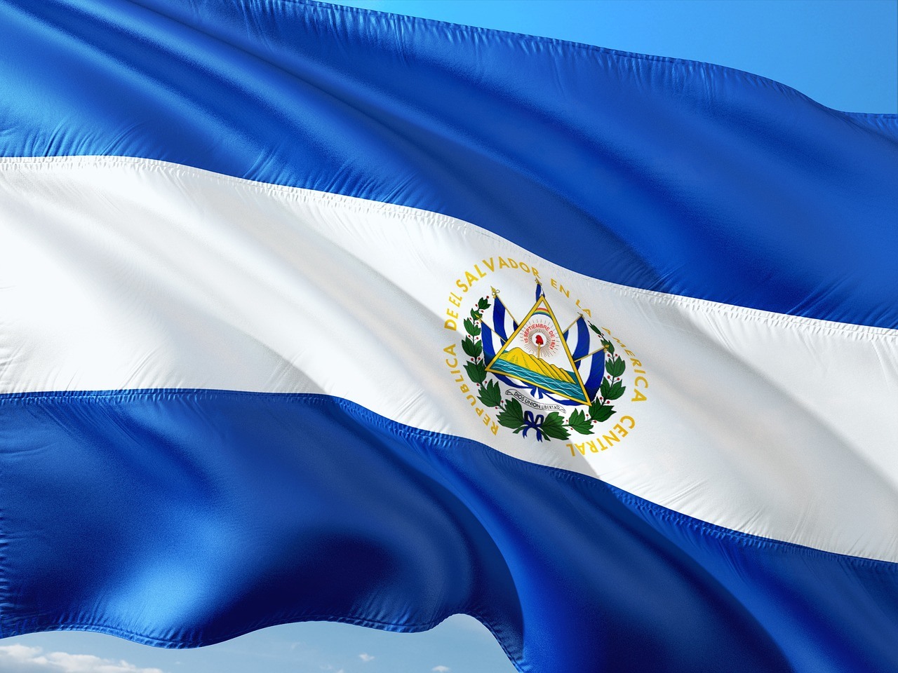 How IMF’s $1.4B Deal With El Salvador, If Approved, Could Jeopardize Bitcoin’s Role as Legal Tender